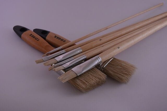 Paint brushes