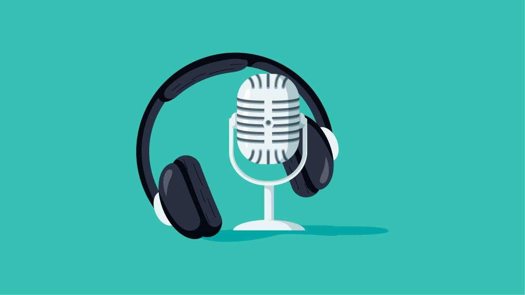 14 Best Podcasts for Social Media Marketers